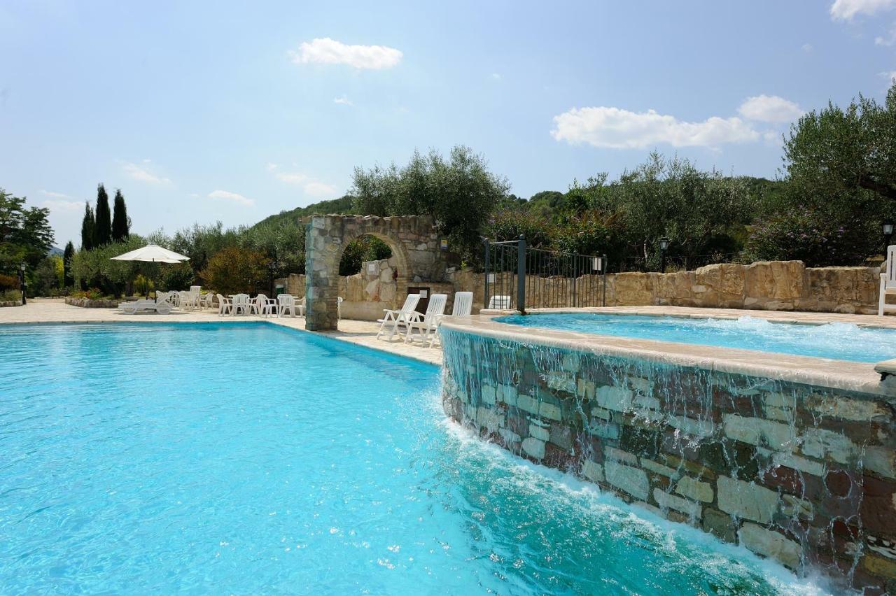 Agriturismo Le Querce Di Assisi Villa Kültér fotó